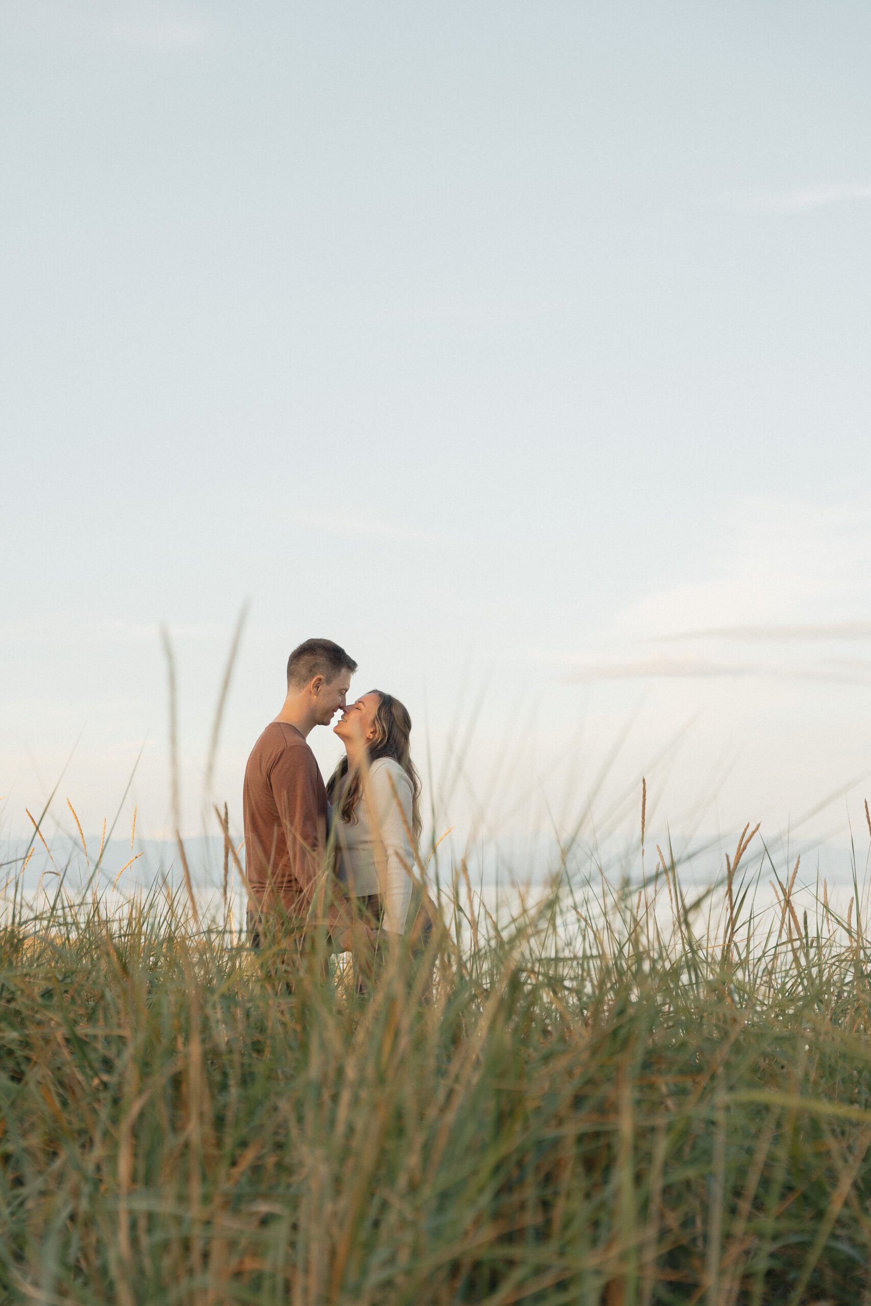 Engagement session at Airforce beach by Latitude 49 photography