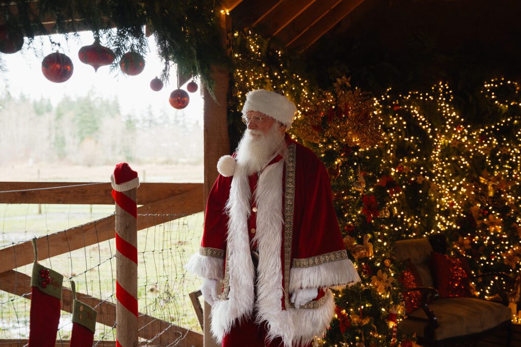 Santa Claus at Holly Hill Farm in Campbell River by Latitude 49 Photography