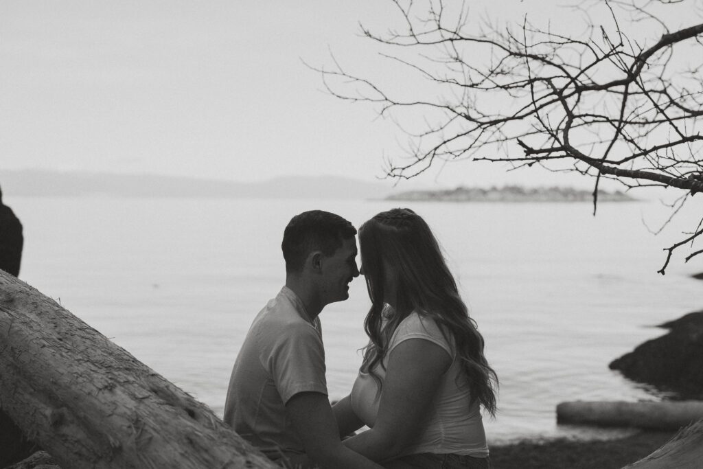 couple during their engagement session at Es-hw Sme~nts Community Park in Nanoose bay by Latitude 49 Photography