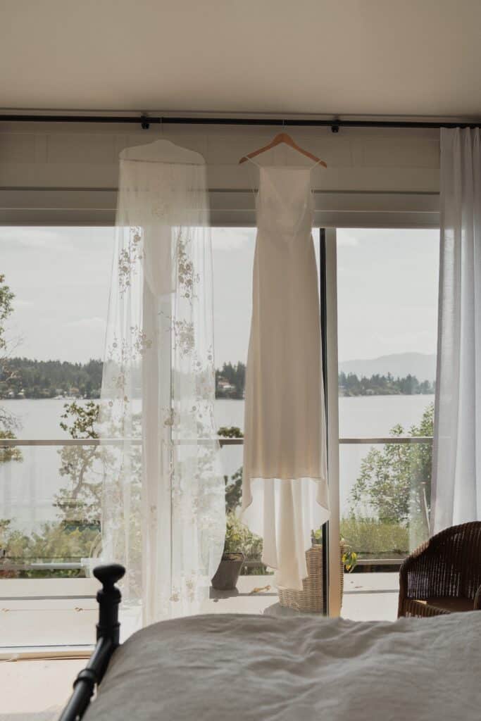 details photo for a wedding in Saanichton by latitude 49 photography