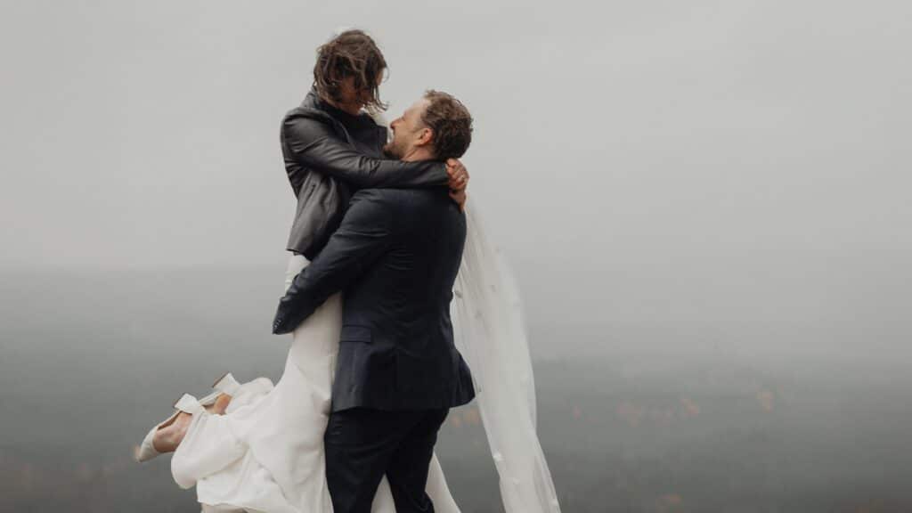 couple spinning on the mountain in errington