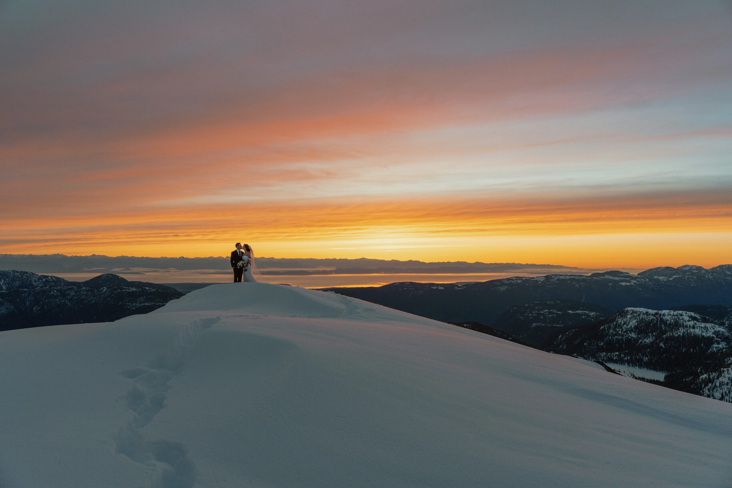 bride and grooms sunrise elopement